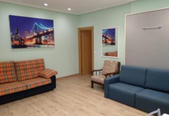 Apartamento MATASIETE 2B allows 18 year olds to book a room