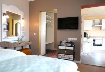 CasaKarita has Balcony rooms