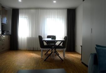 Rosbacher nun Residenz allows 18 year olds to book a room