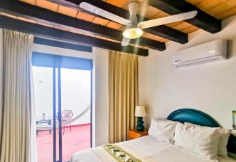 Hotel Tropicus Boutique has Balcony rooms