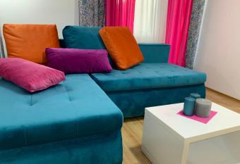 La Apartamento Centroom has Balcony rooms