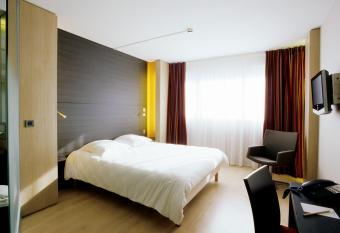 Oceania Quimper has Balcony rooms