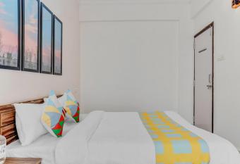 OYO Home Dazzling Studios Near Airport Near Pune Airport allows 18 year olds to book a room