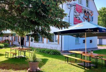 Vila Giruliai allows 18 year olds to book a room