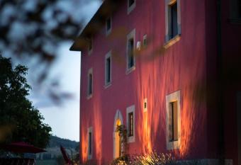 Podere Belvedere Tuscany has Balcony rooms