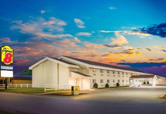 Super 8 by Wyndham Nevada has Smoking rooms