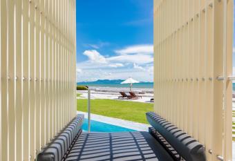 Pattaya Holiday at Veranda Residence Pattaya has Balcony rooms