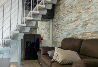 Cassino - Appartamento Duplex - Parco Rondo allows 18 year olds to book a room