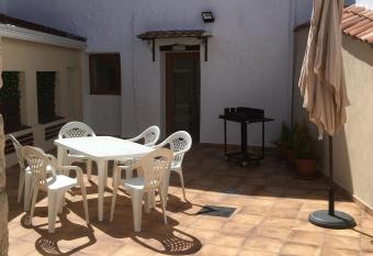 Casa rural: Casa Marcelino allows 18 year olds to book a room