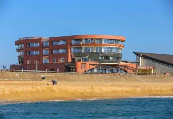 Baya Hotel allows 18 year olds to book a room