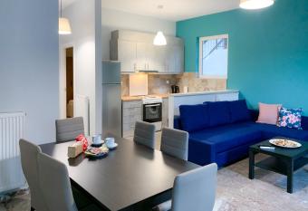 Nyx Apartments has Balcony rooms