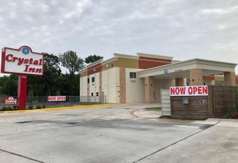 Crystal Inn Downtown allows 18 year olds to book a room