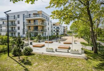 BlueApart Apartamenty Nexo has Balcony rooms