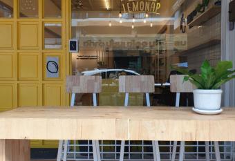 Lemonap Hostel allows 18 year olds to book a room