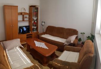 Tesli   Apartman park has Balcony rooms