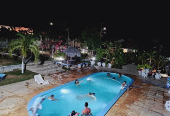 Casa do Galego no Resid  ncia Fam  lia has Balcony rooms