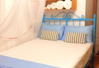 Sailor s small studio allows 18 year olds to book a room