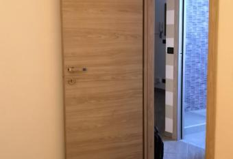 Casa orchidea allows 18 year olds to book a room