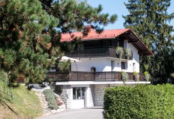 Hi  a Poljana Rooms has Balcony rooms