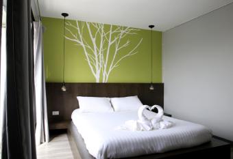 L Residence Ngamwongwan has Balcony rooms