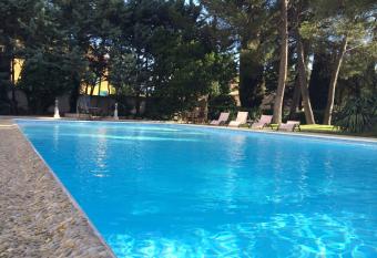 Cit Hotel Le Mirage has Balcony rooms