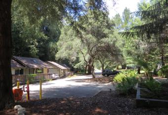 Big Sur Lodge has Balcony rooms