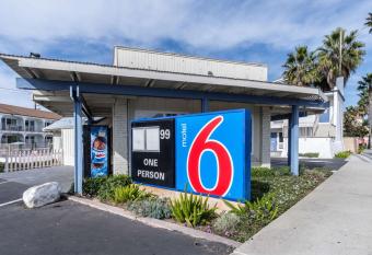 Motel 6-Oceanside, CA, Marina has Balcony rooms