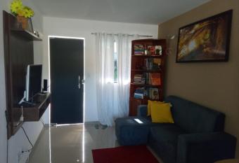 Apartamento no parque dez allows 18 year olds to book a room