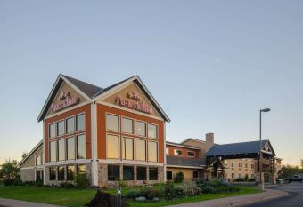 Black Beach Inn by GrandStay has Balcony rooms