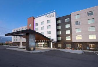 Fairfield by Marriott Edmonton International Airport allows 18 year olds to book a room
