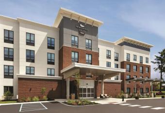 Homewood Suites By Hilton Horsham Willow Grove has Balcony rooms