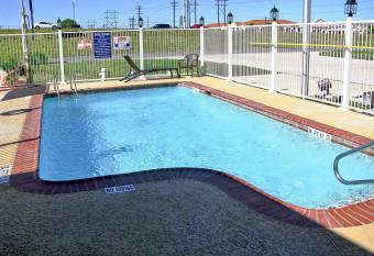 Rodeway Inn & Suites has Smoking rooms