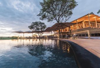 Mdluli Safari Lodge has Balcony rooms