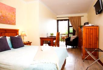 WarmKaros Bed & Breakfast allows 18 year olds to book a room