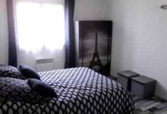 Les lauriers has Balcony rooms