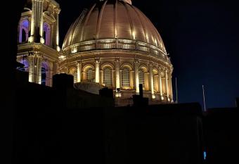 Independence Boutique Apartments allows 18 year olds to book a room