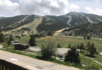 Gr  oli  res les neiges has Balcony rooms