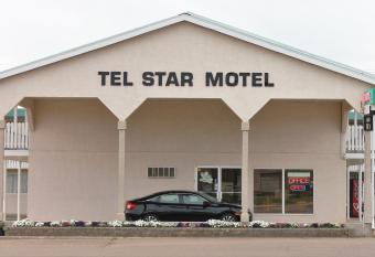 Tel Star Motel has Smoking/Balcony rooms
