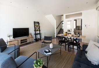 Petit Luxe Tobella Dreta allows 18 year olds to book a room