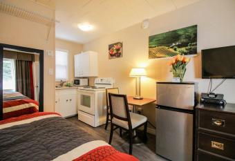 The White Horse Motel allows 18 year olds to book a room