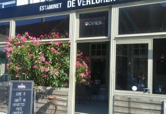De Verloren Gernoare allows 18 year olds to book a room