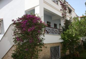 Stella Maisonette Hanioti has Balcony rooms