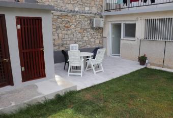 Nika has Balcony rooms