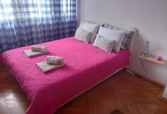 Stan u centru has Balcony rooms