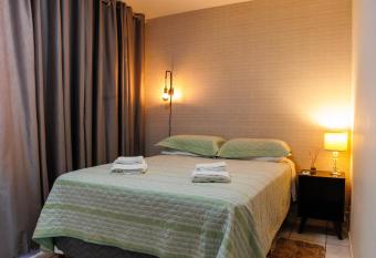 Aconchego allows 18 year olds to book a room