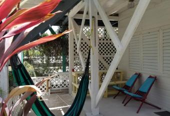 Chapito s Apartment 2 has Balcony rooms