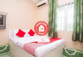 OYO 1224 Hotel Hajah Rohayah allows 18 year olds to book a room
