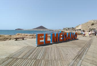 alquilaencanarias El Medano Blanquitos Nice Terrace has Balcony rooms