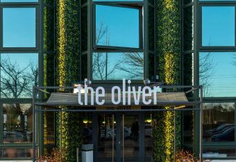 The Oliver Apartamentos allows 18 year olds to book a room