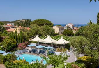 Hotel U Ricordu & Spa allows 18 year olds to book a room